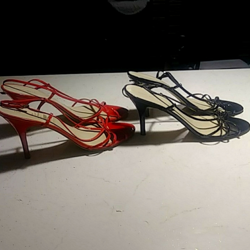 Strappy scandals